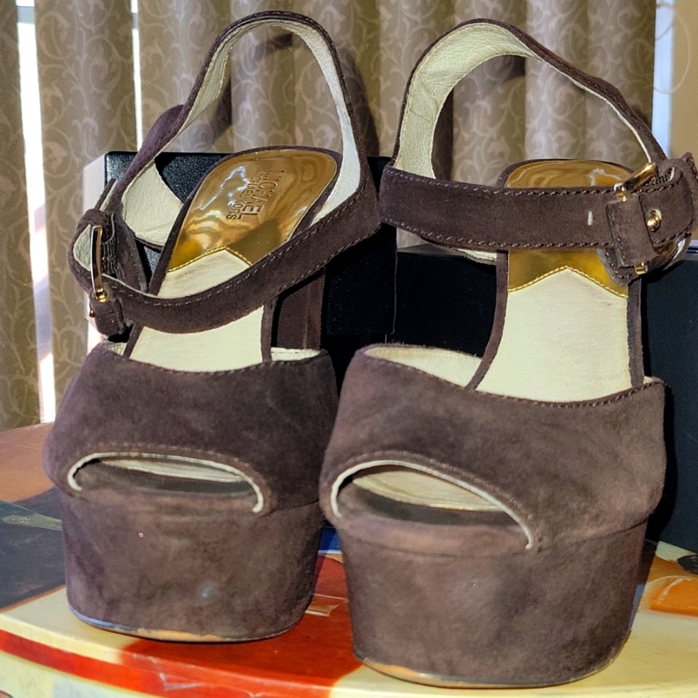 Micheal Kors dark brown suede platform heels